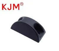 Plastové chrániče nohou na zavazadla