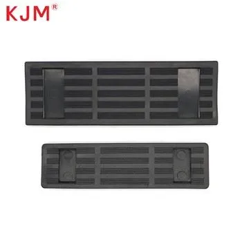 Plastové ramenní vycpávky pro tašky